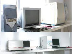 化驗(yàn)設(shè)備